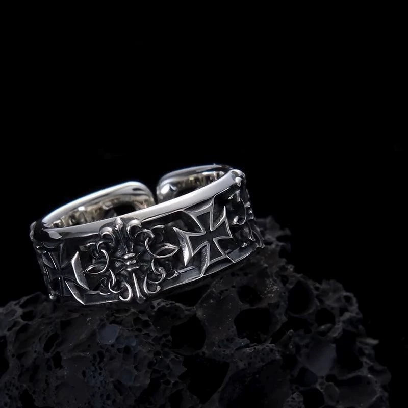 Chrome Hearts Hollow Cross Ring